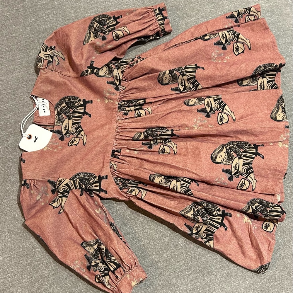 Vintage Style Pink Dress with Animal Print